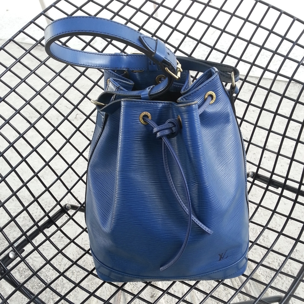Louis Vuitton Noè Epi - Vintage